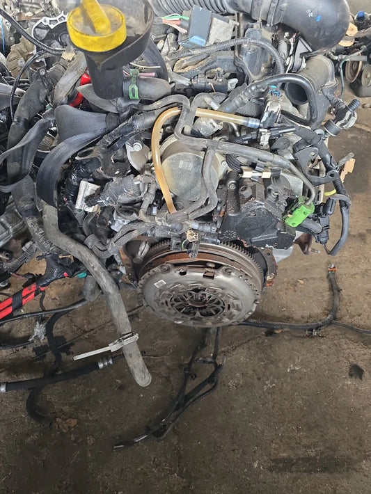 M9T motor máster 3 2016